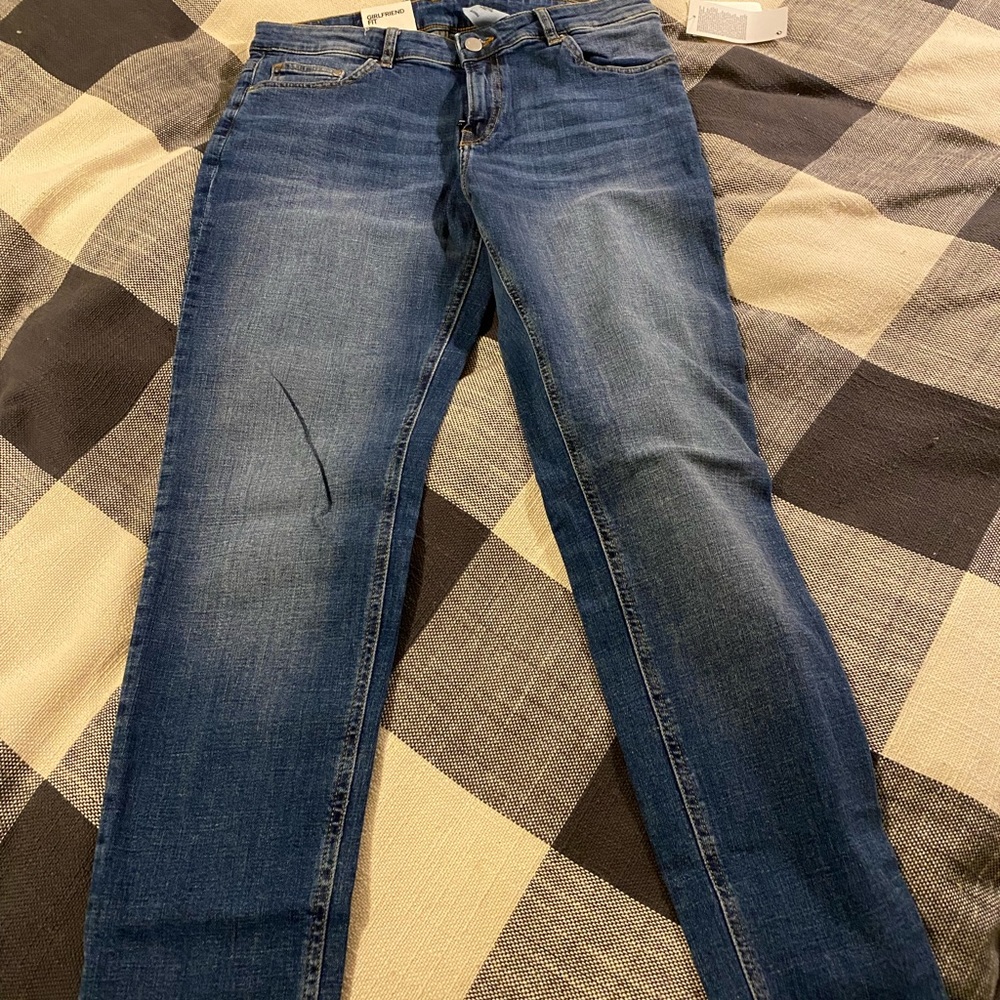 H&M Girlfriend fit jeans